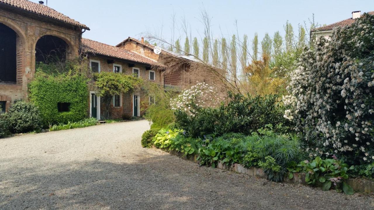 B&B La Cascina Grossa 亚历山德里亚 外观 照片